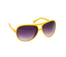gafas de sol modelo A3950 con lentes ahumadas y montura y varillas de color amarillo