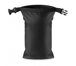 bolsa estanca e impermeable color negro abierta