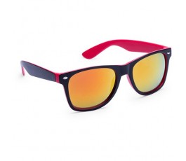 gafas de sol modelo A4799 con montura y y patillas de color negro y rojo